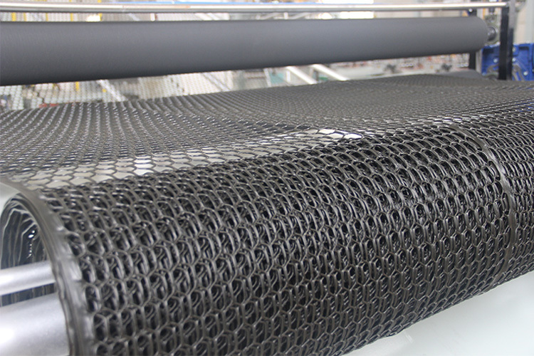 B7F20C60-7621-4404-86C0-DB6DBFC6C2B1